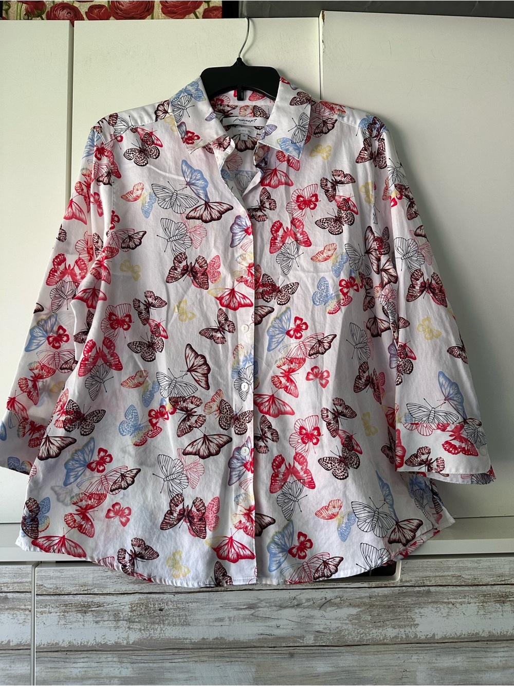 🦋 Foxcroft NYC Butterfly Print Shirt Size 14 White 100% Cotton Wrinkle Free